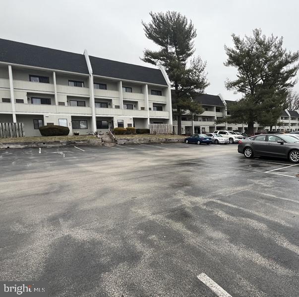 118 SUMMIT HOUSE 118