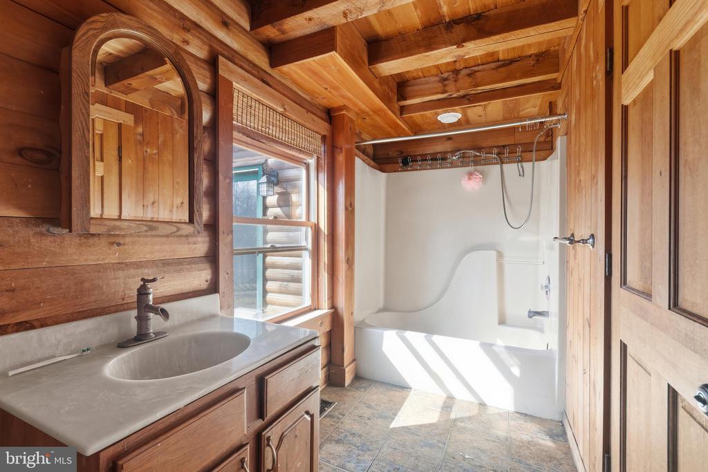 24 GRIST MILL LANE