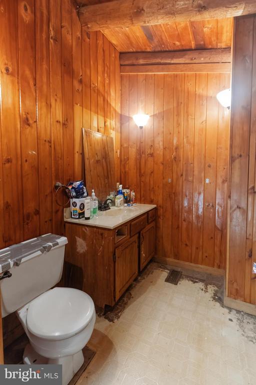 24 GRIST MILL LANE
