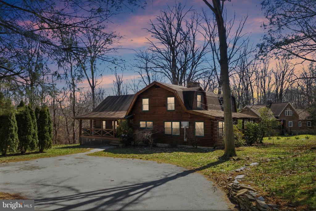 24 GRIST MILL LANE