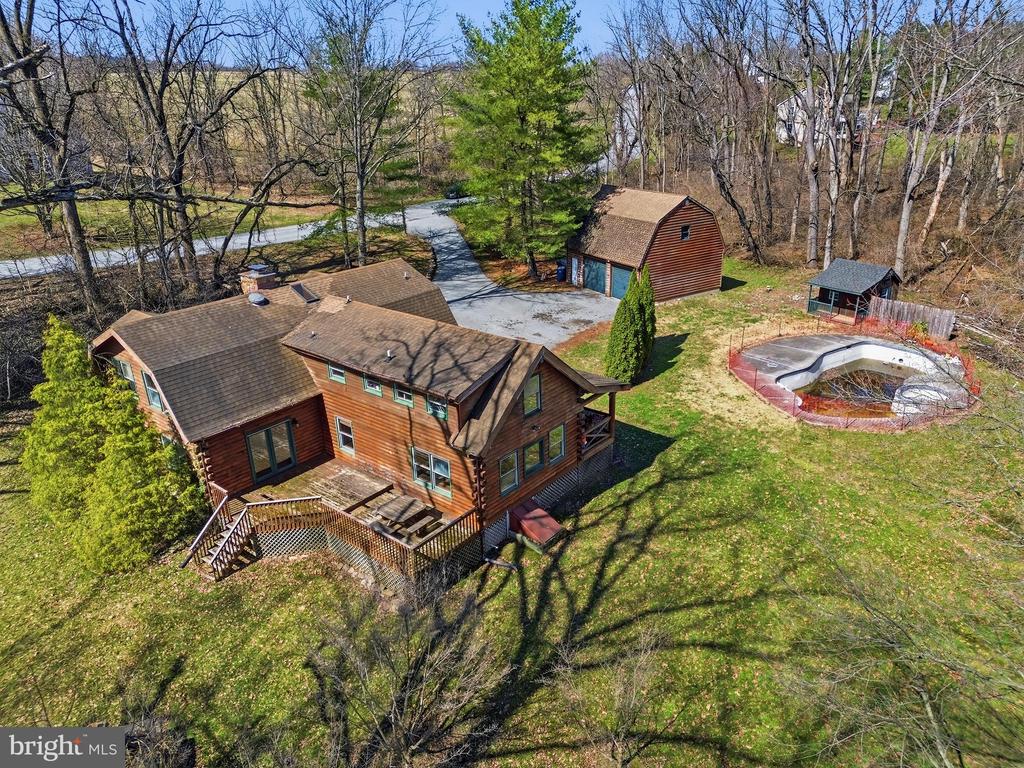 24 GRIST MILL LANE