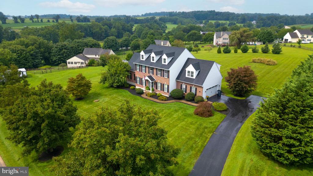 32 WHEATSHEAF LANE