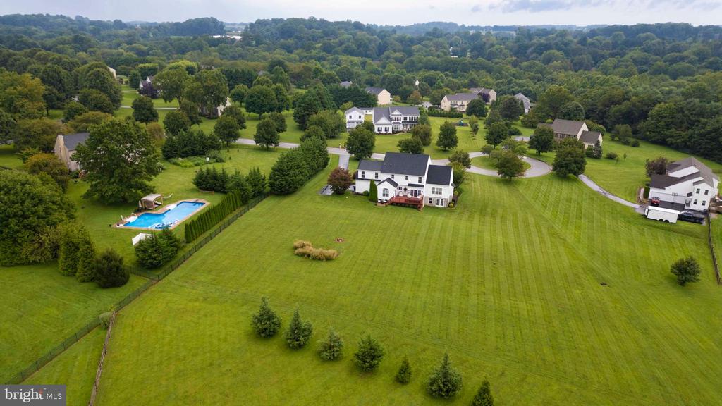 32 WHEATSHEAF LANE
