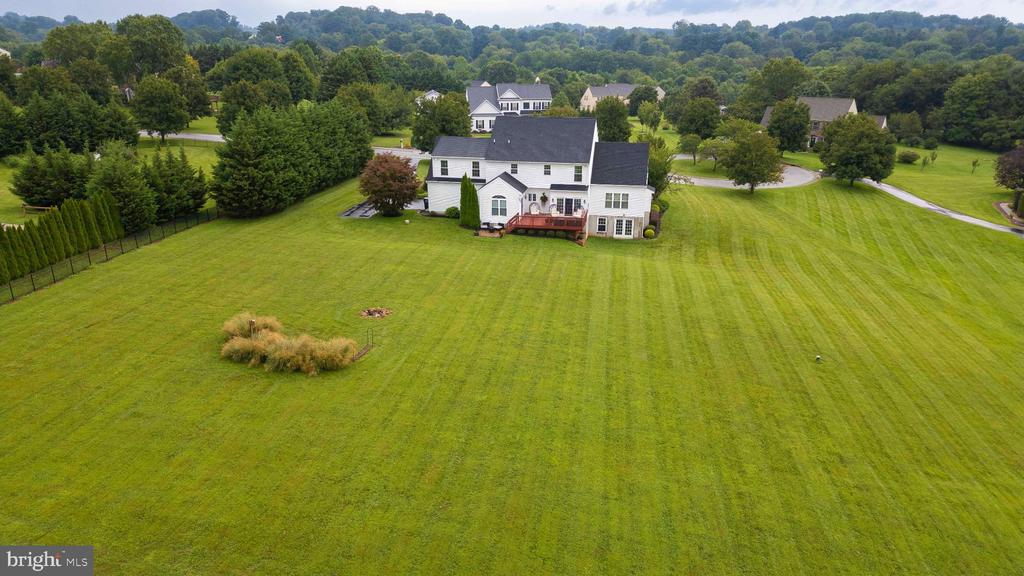 32 WHEATSHEAF LANE
