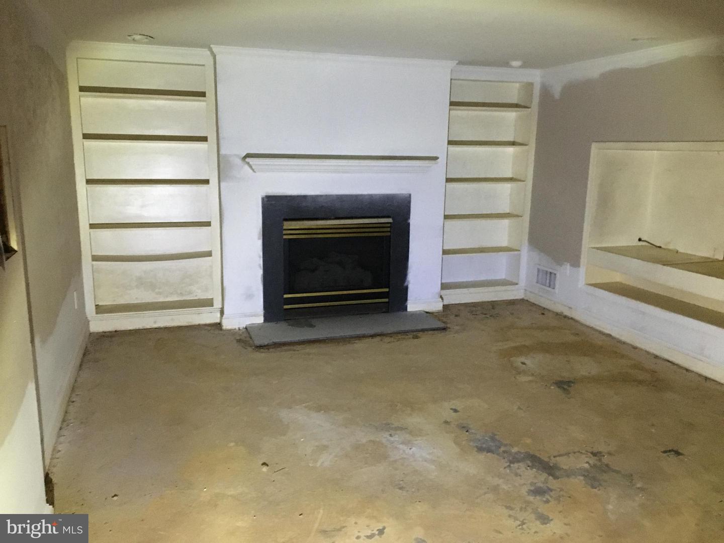 147 Bryn Mawr Ave