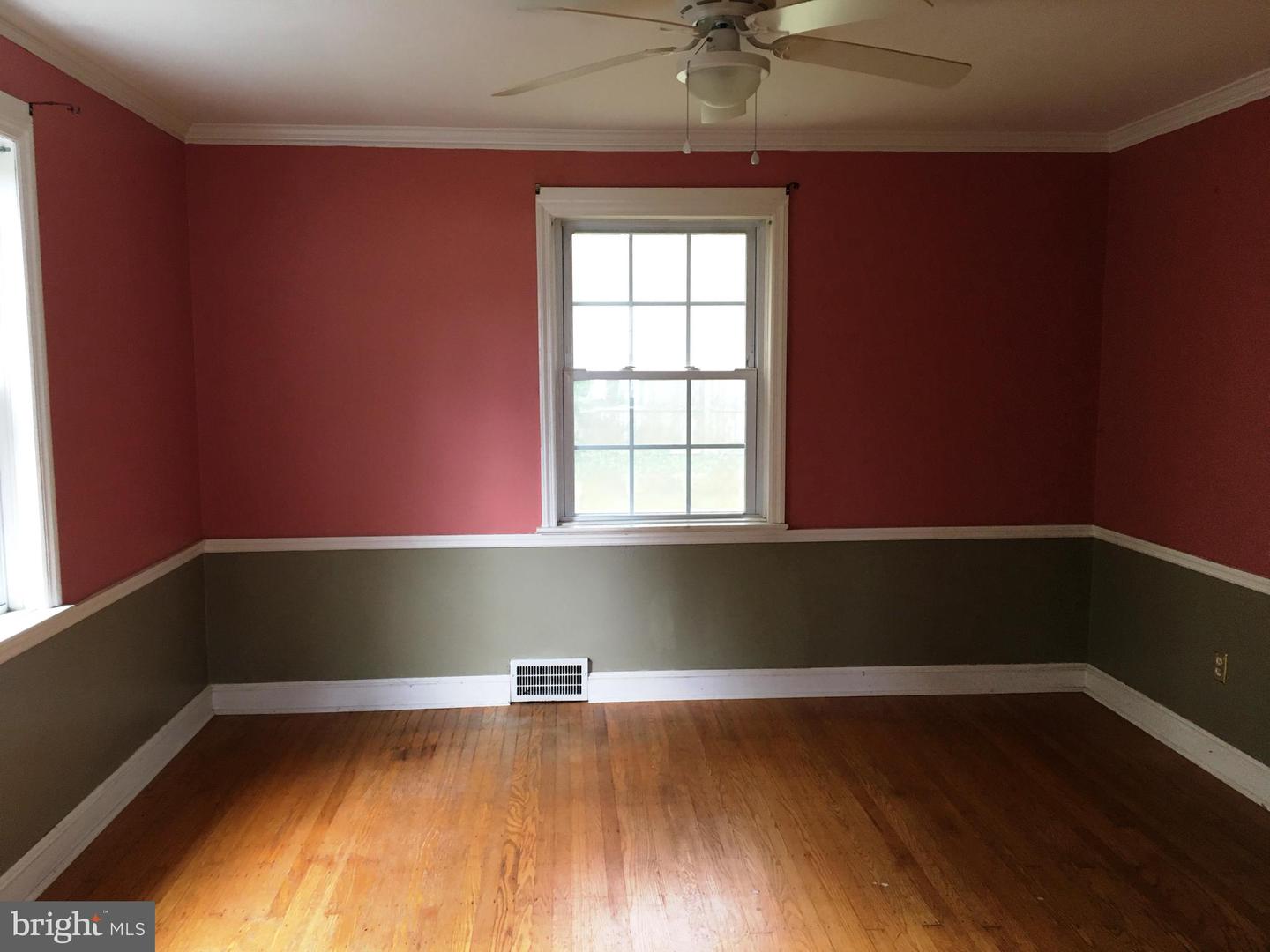 147 Bryn Mawr Ave