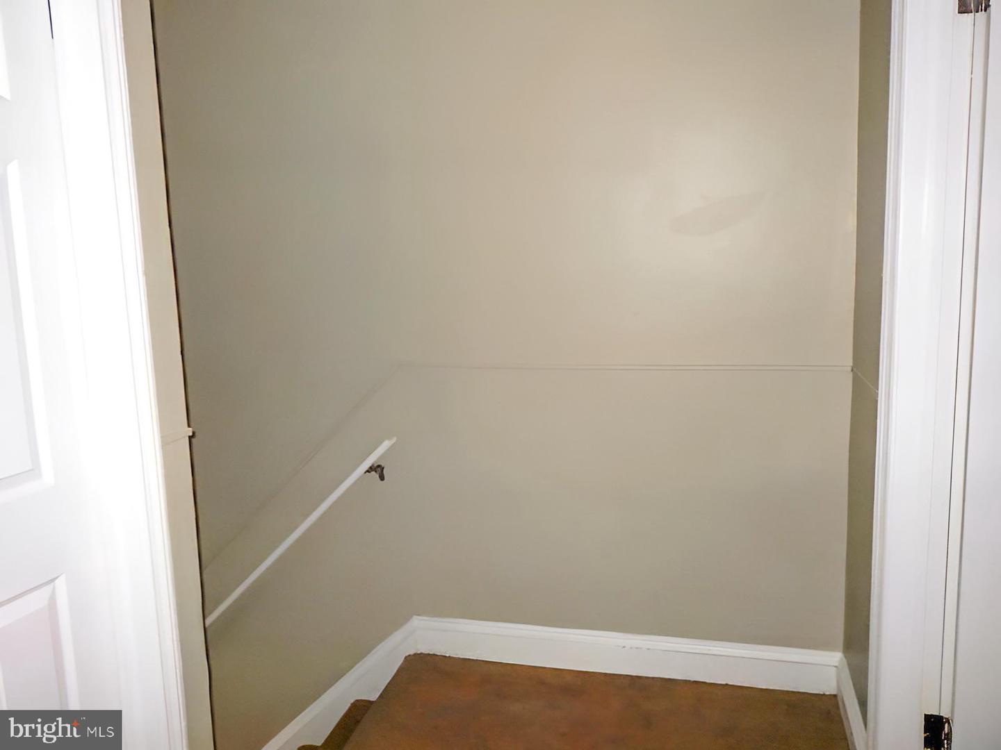 28 Branford Rd