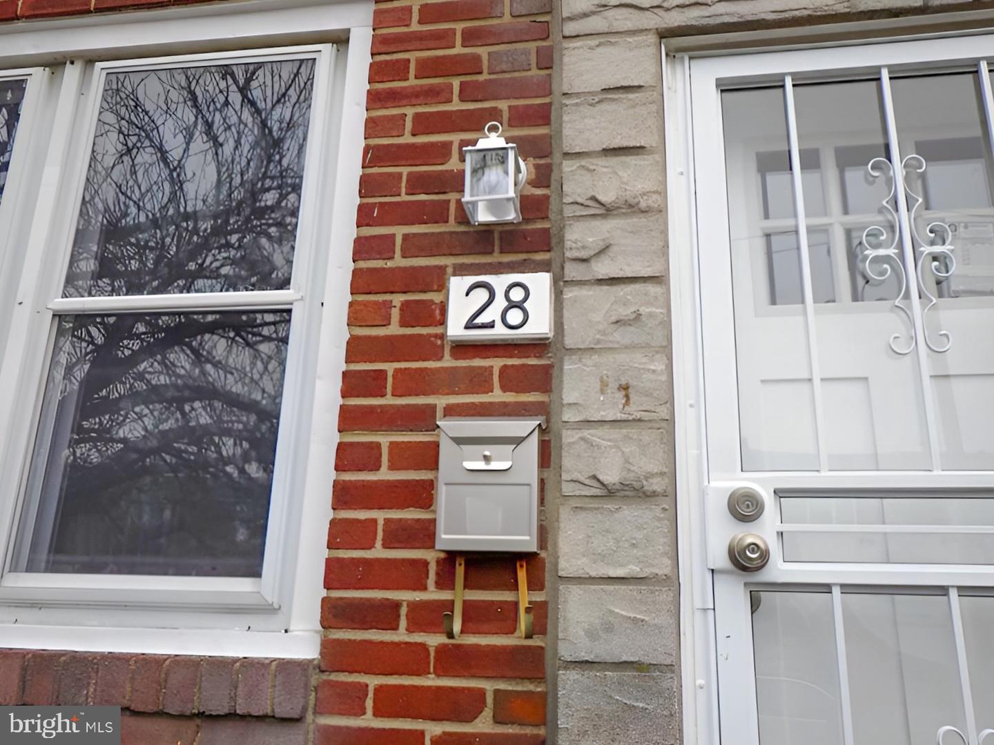 28 Branford Rd