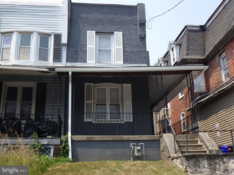 1124 Kerlin St