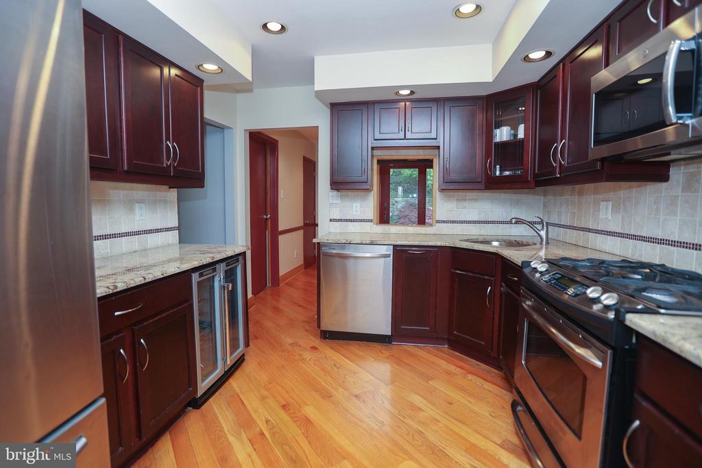 317 Golf Hills Rd