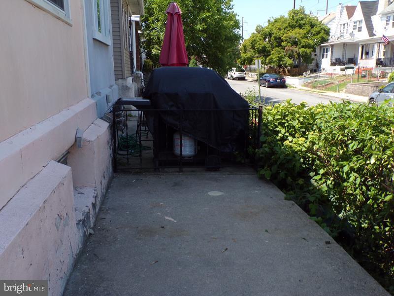 68 Houston Rd