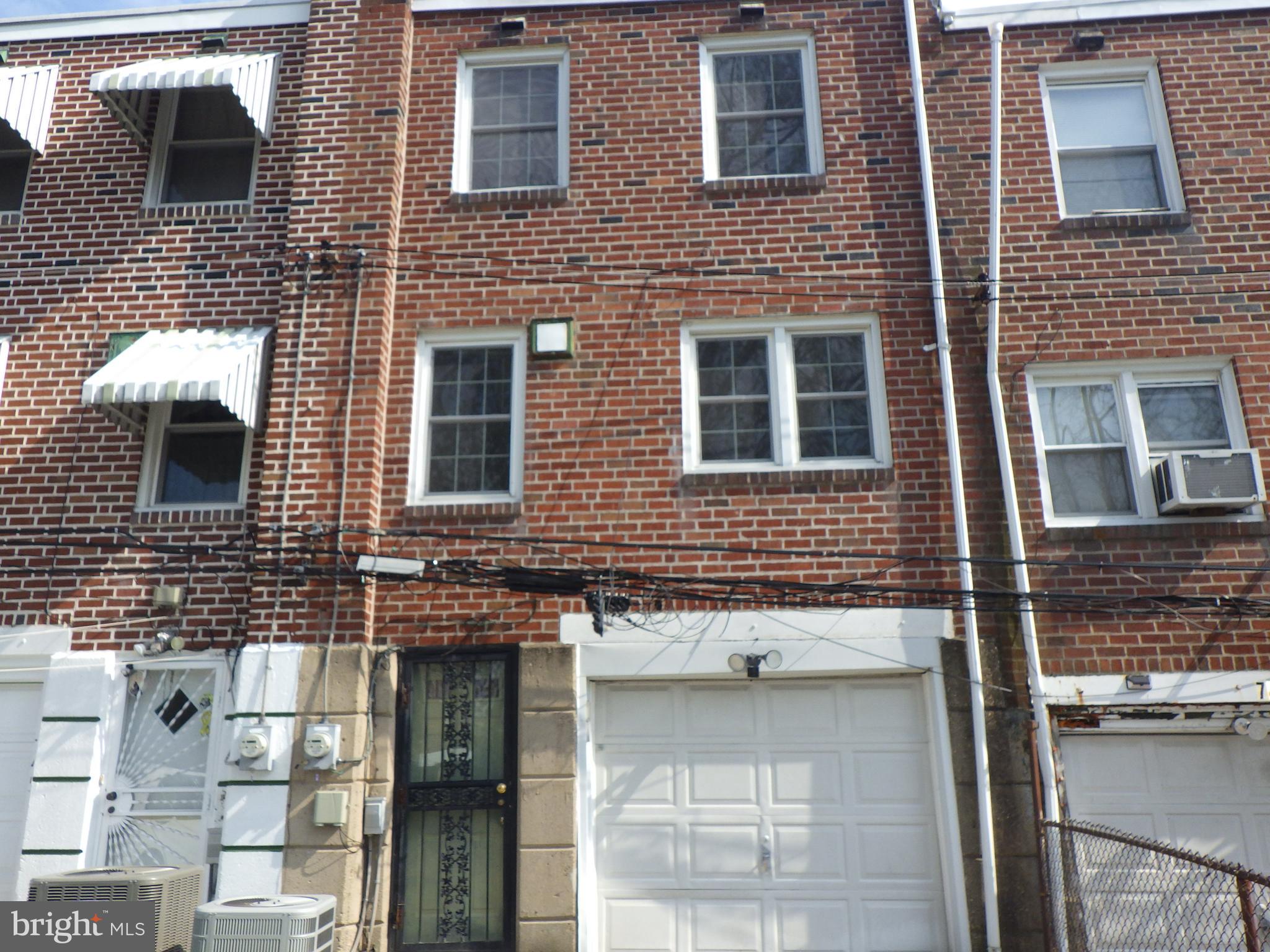 747 Fern St