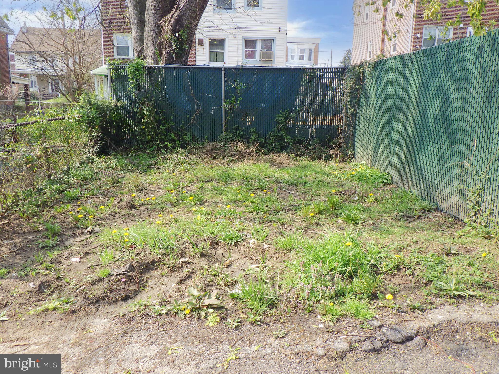 747 Fern St