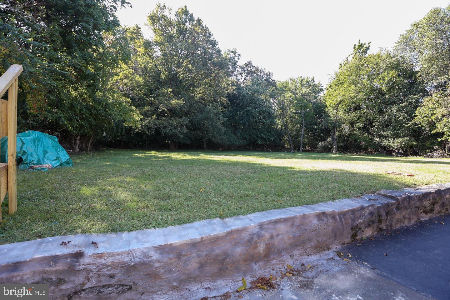 1206 ANGORA DR