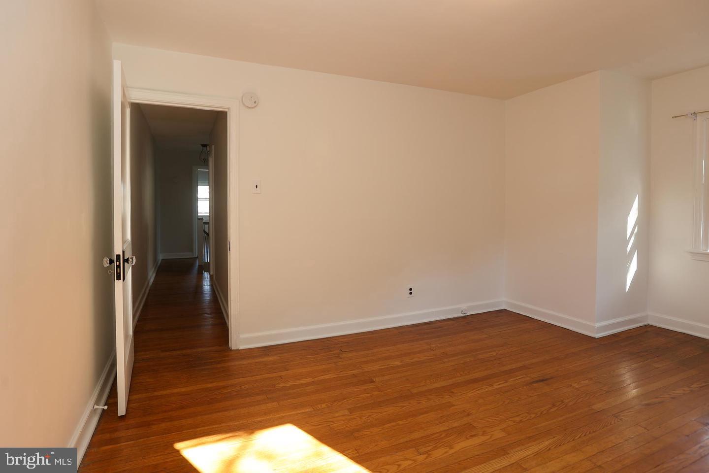 1206 ANGORA DR