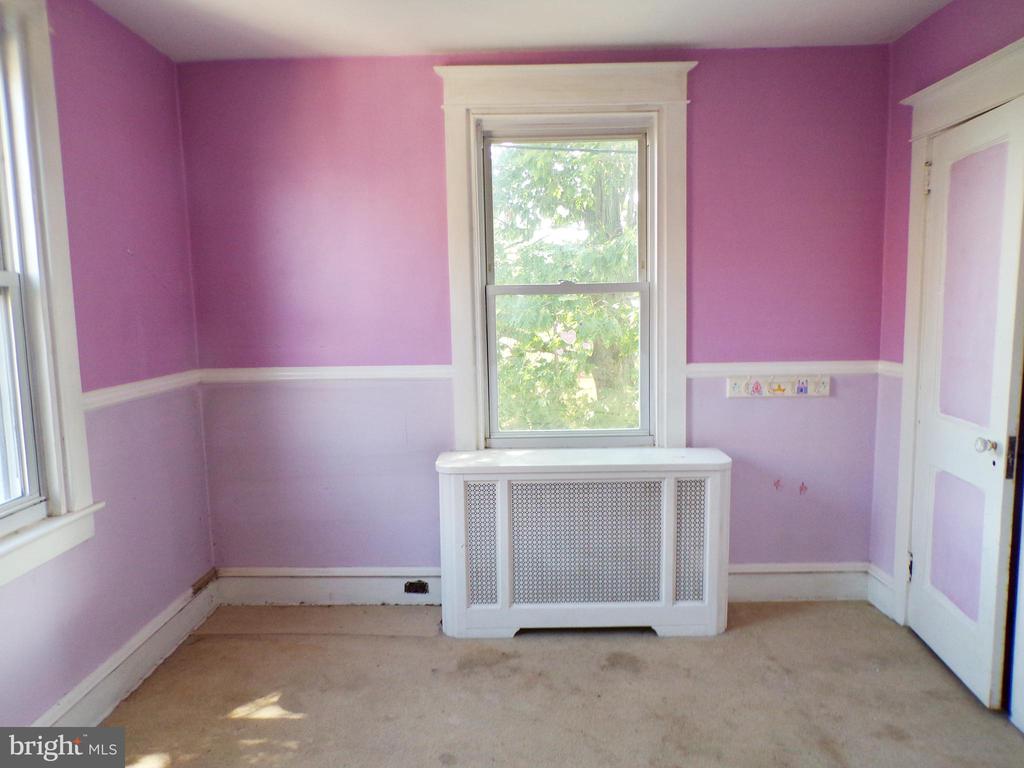 364 Fairfax Rd