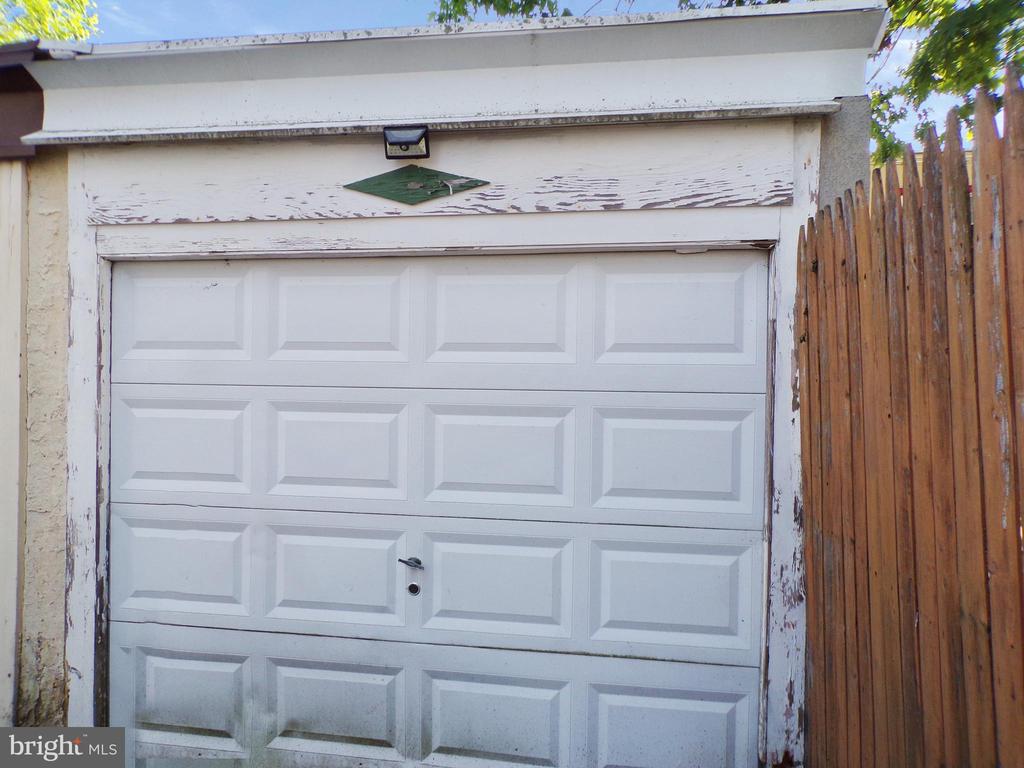 364 Fairfax Rd