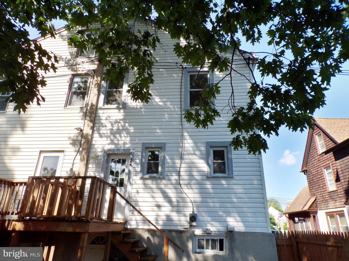 364 Fairfax Rd