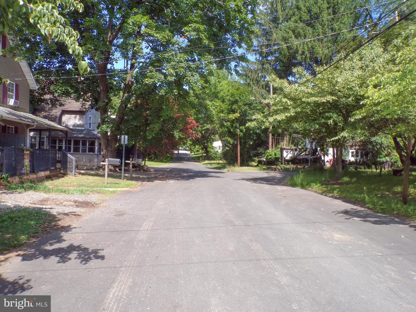 121 Ronaldson St