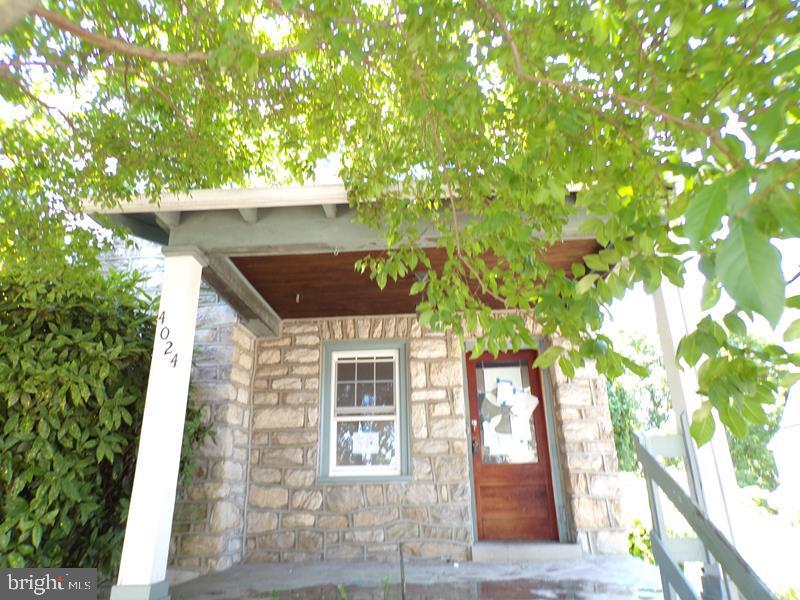 4024 Berry Ave
