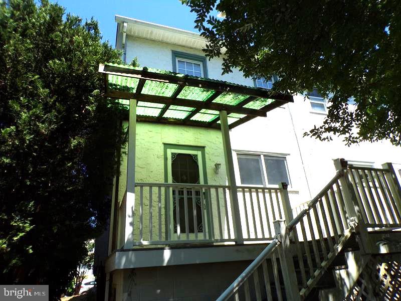 4024 Berry Ave