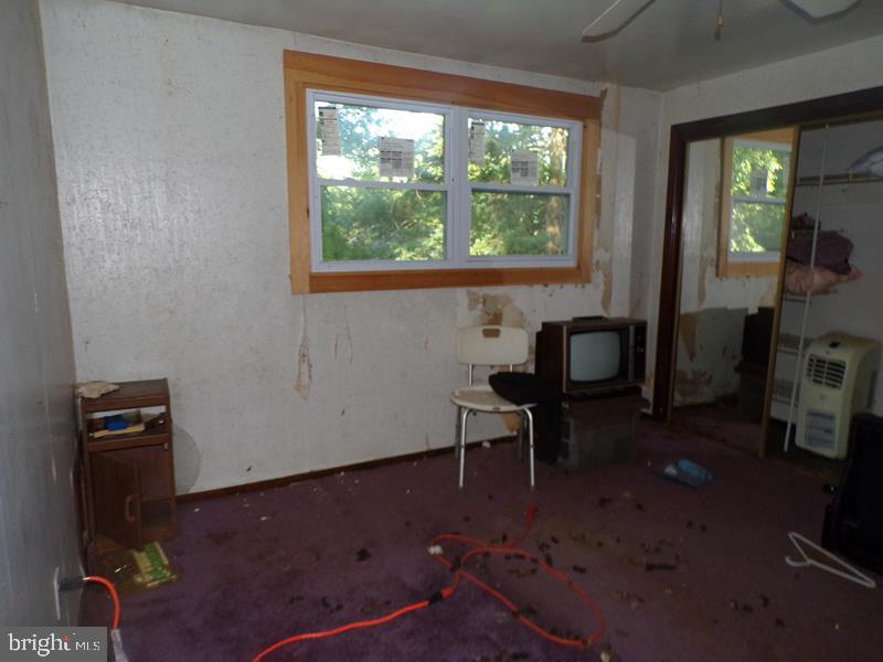 300 French Rd
