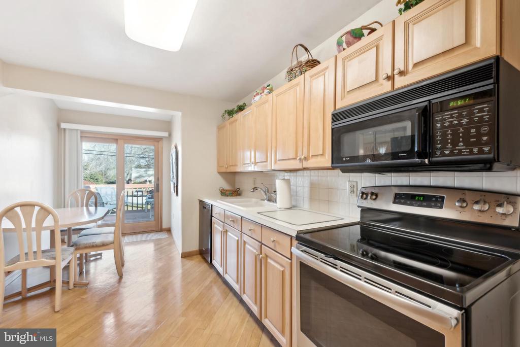 411 Achille Rd