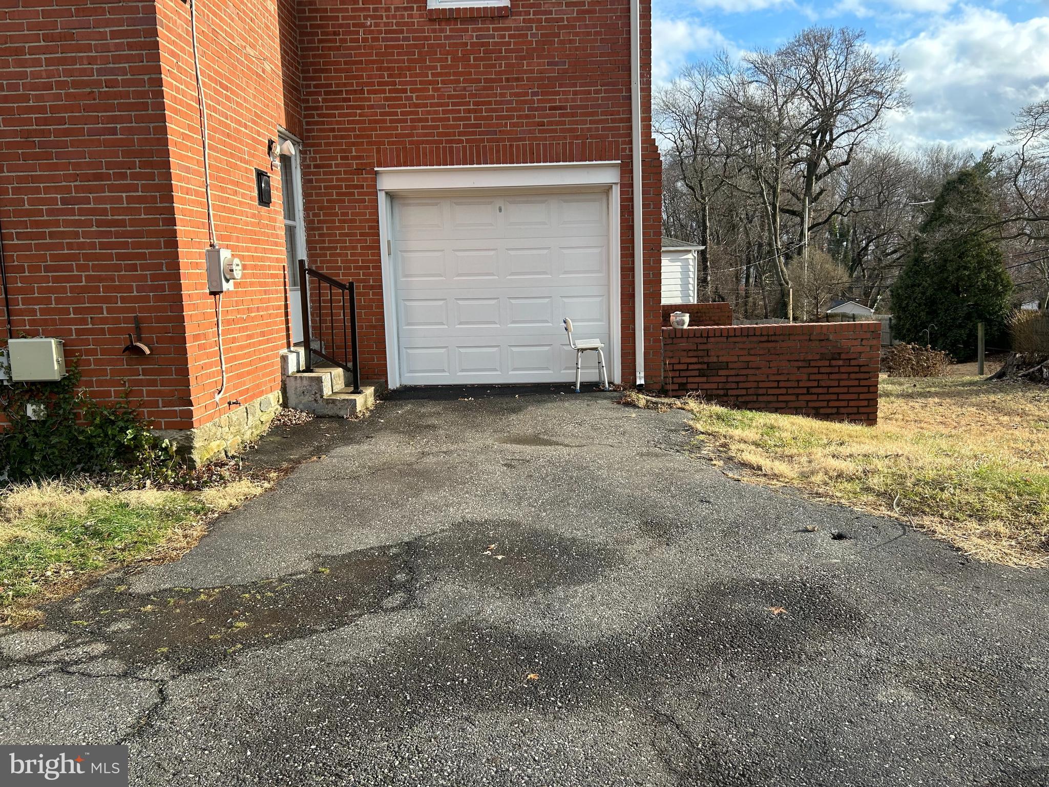228 Hawthorne Rd