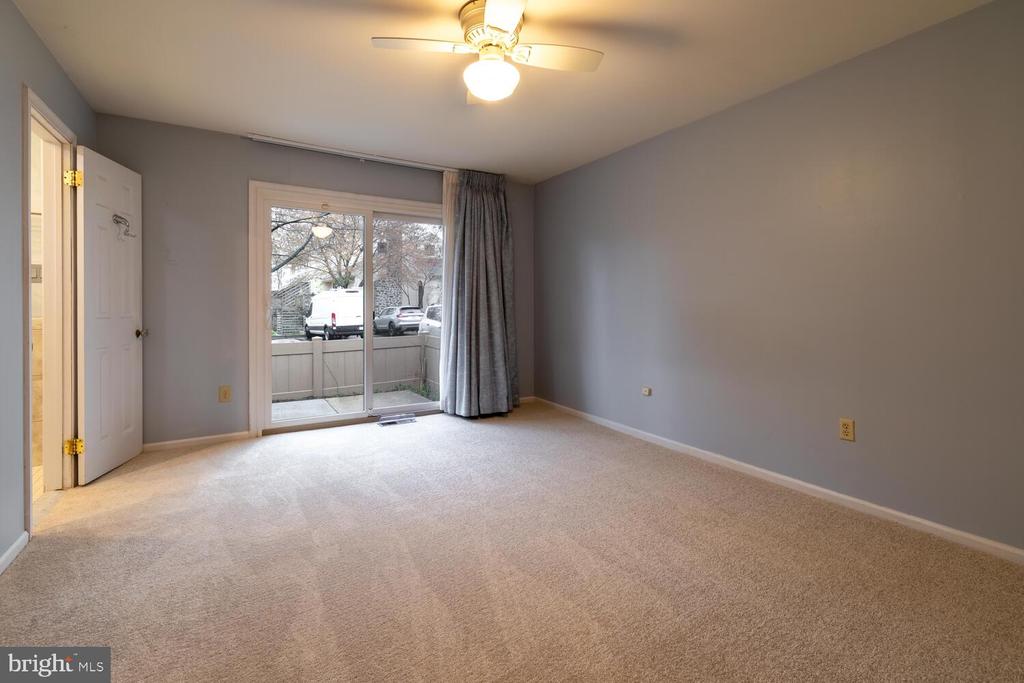 731 Wynnewood Rd #18