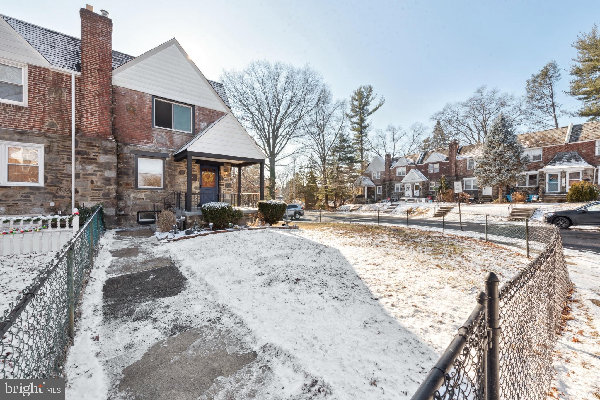 2372 Highland Ave