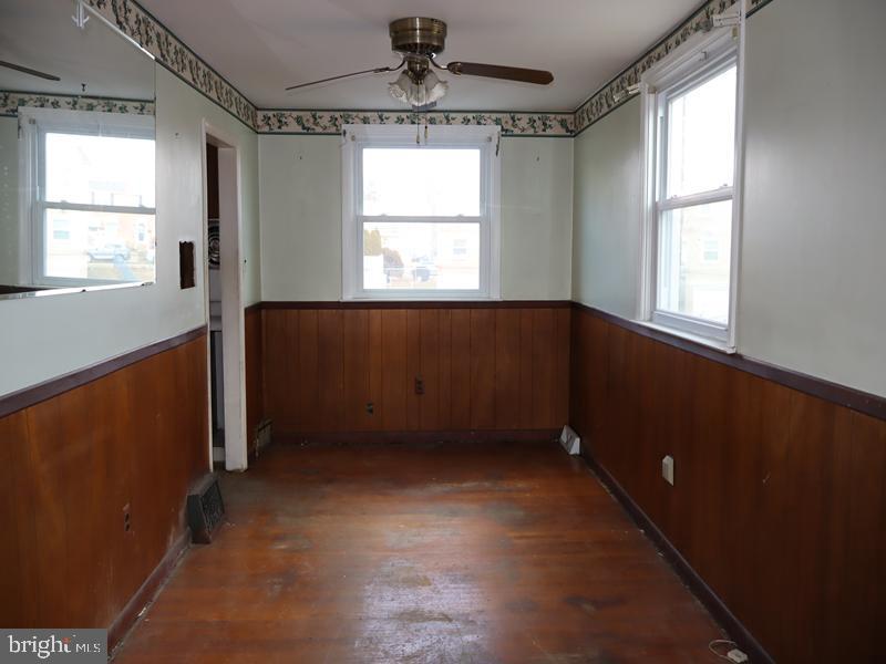 110 Lynn Rd