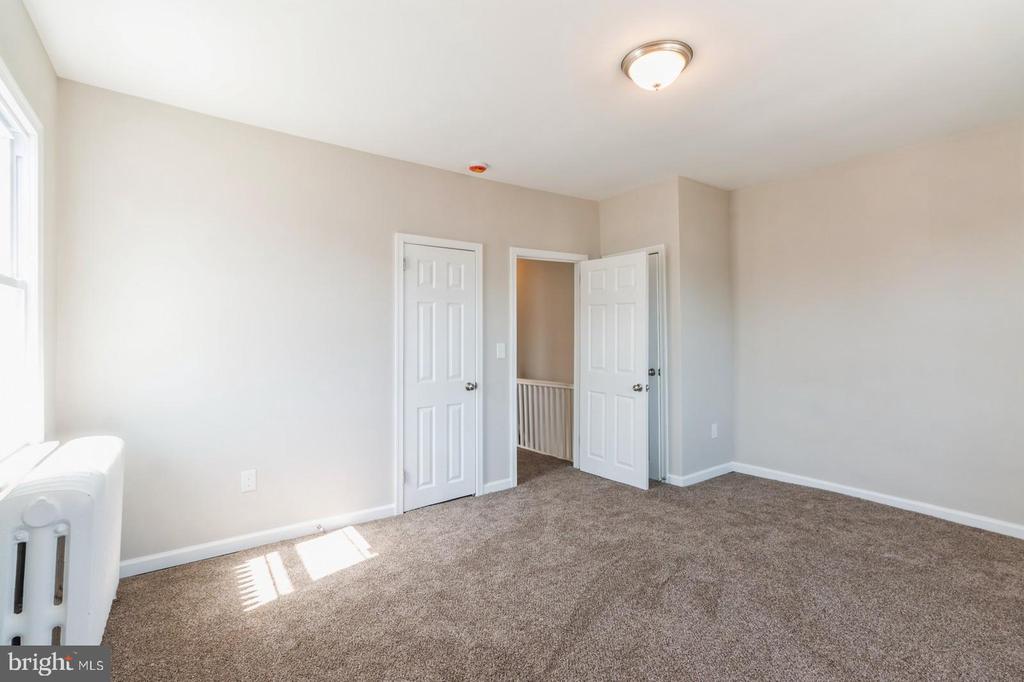 1206 Myrtlewood Ave