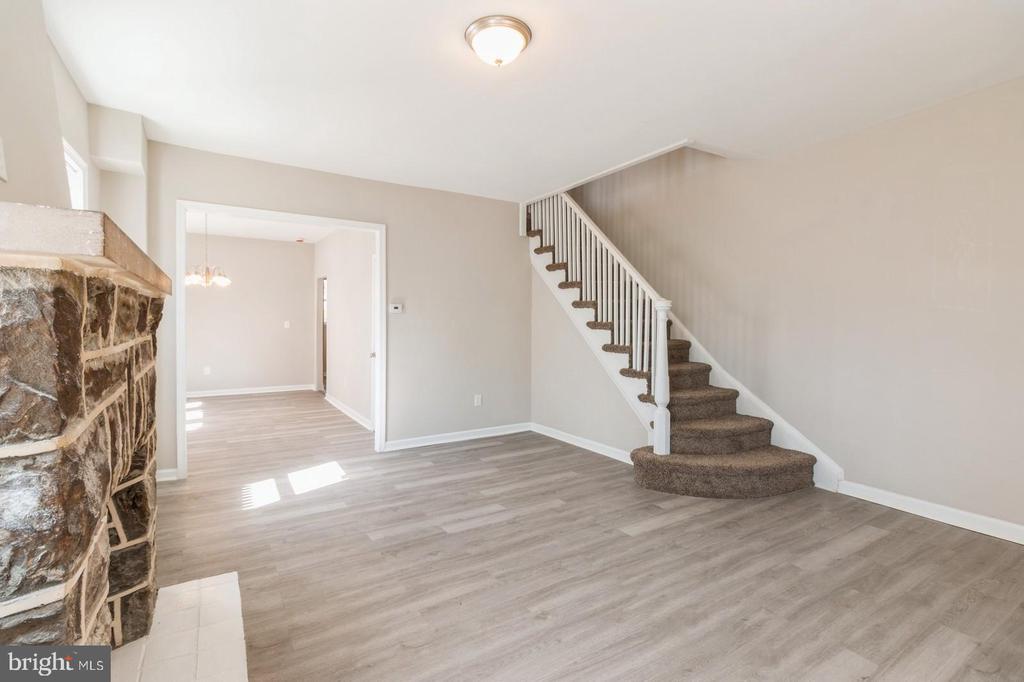 1206 Myrtlewood Ave
