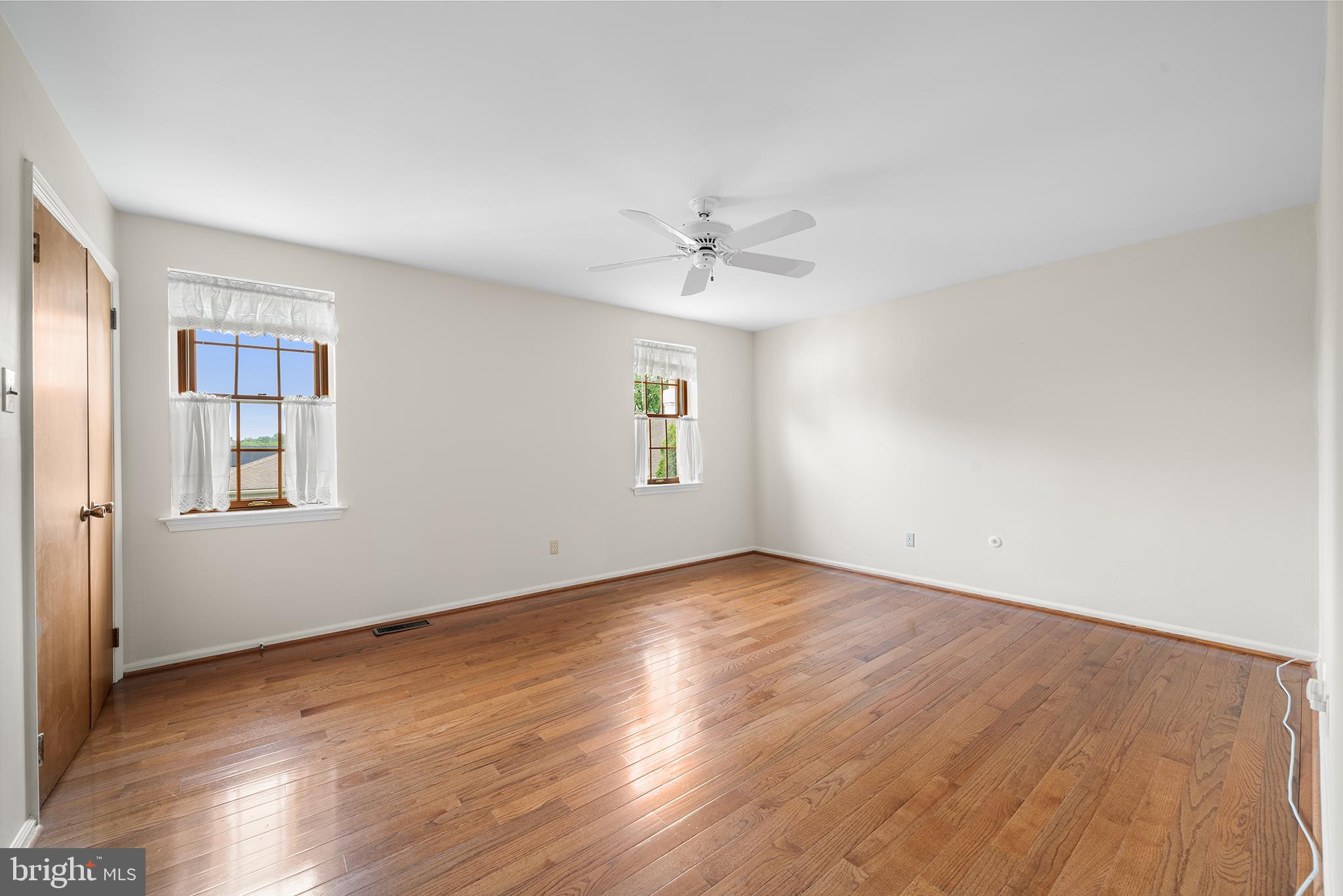 229 Bloomingdale Ave #1