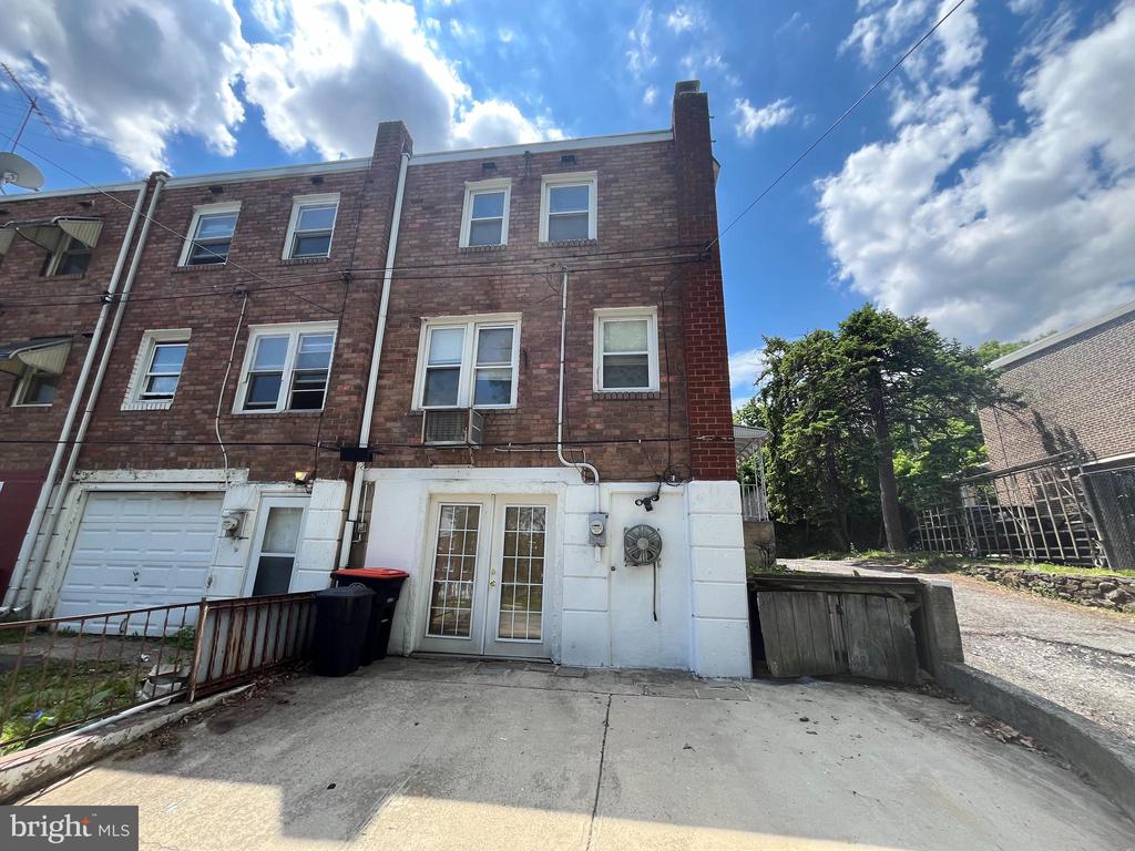 1313 Kerlin St