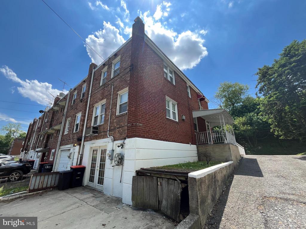 1313 Kerlin St