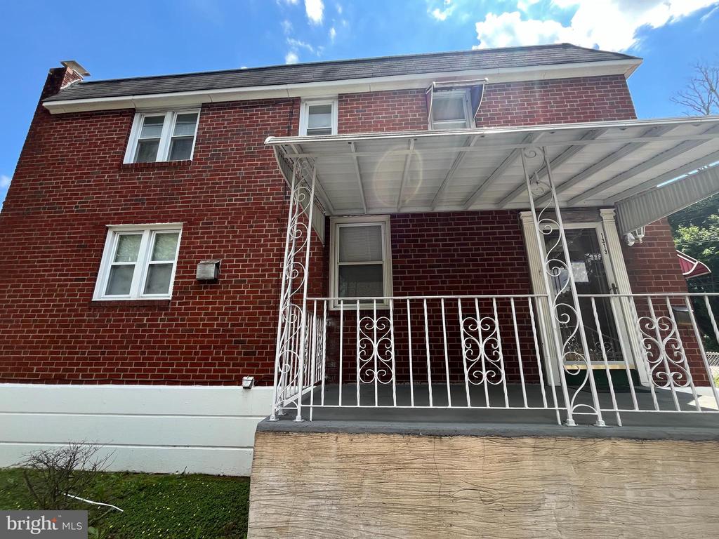 1313 Kerlin St