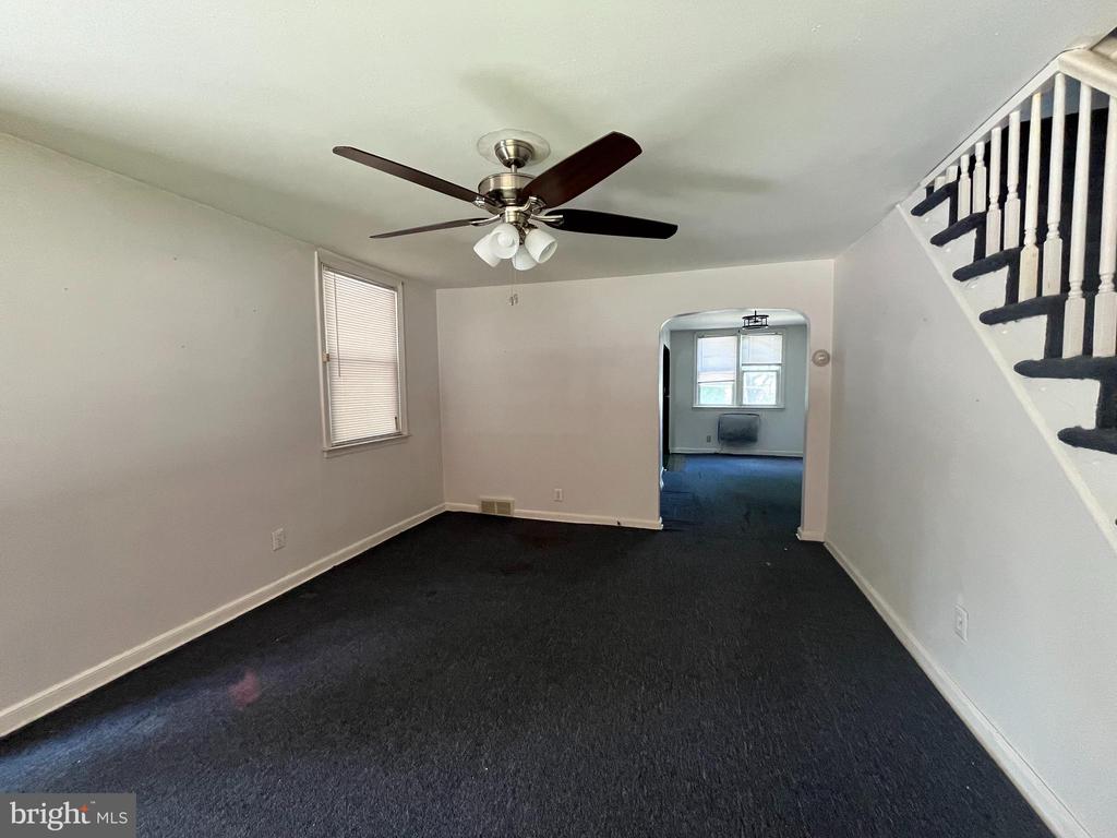 1313 Kerlin St