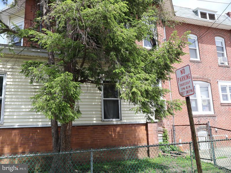 418 Pusey Ave #95