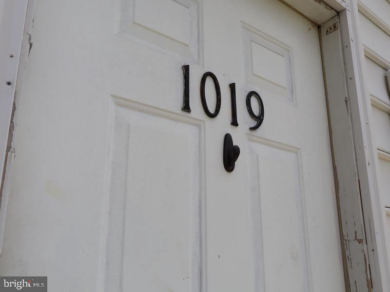 1019 Lafayette Ave
