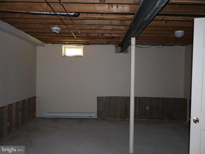 1019 Lafayette Ave