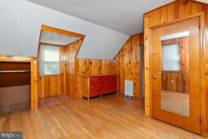 1203 Villanova Ave
