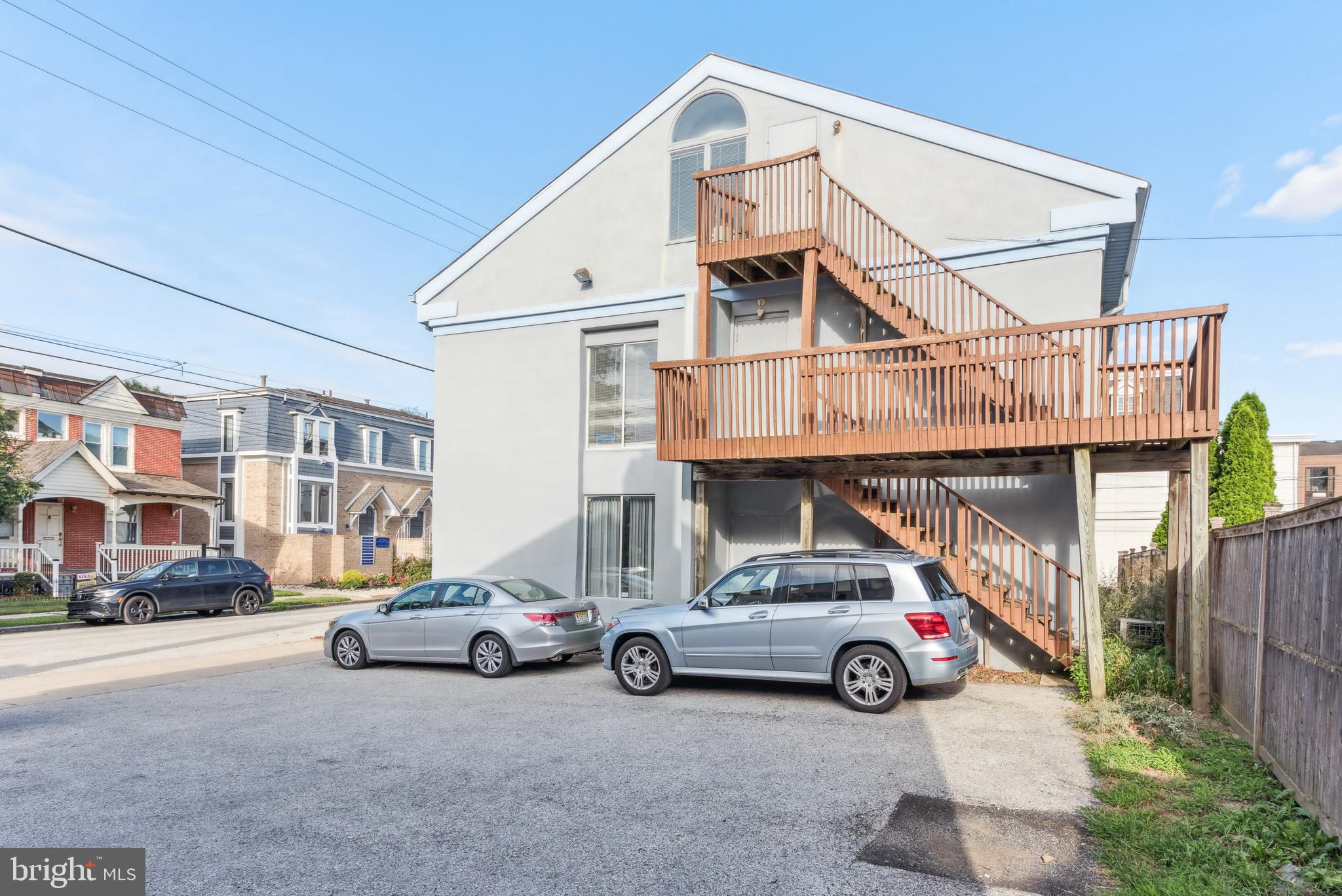 20 W THIRD STREET