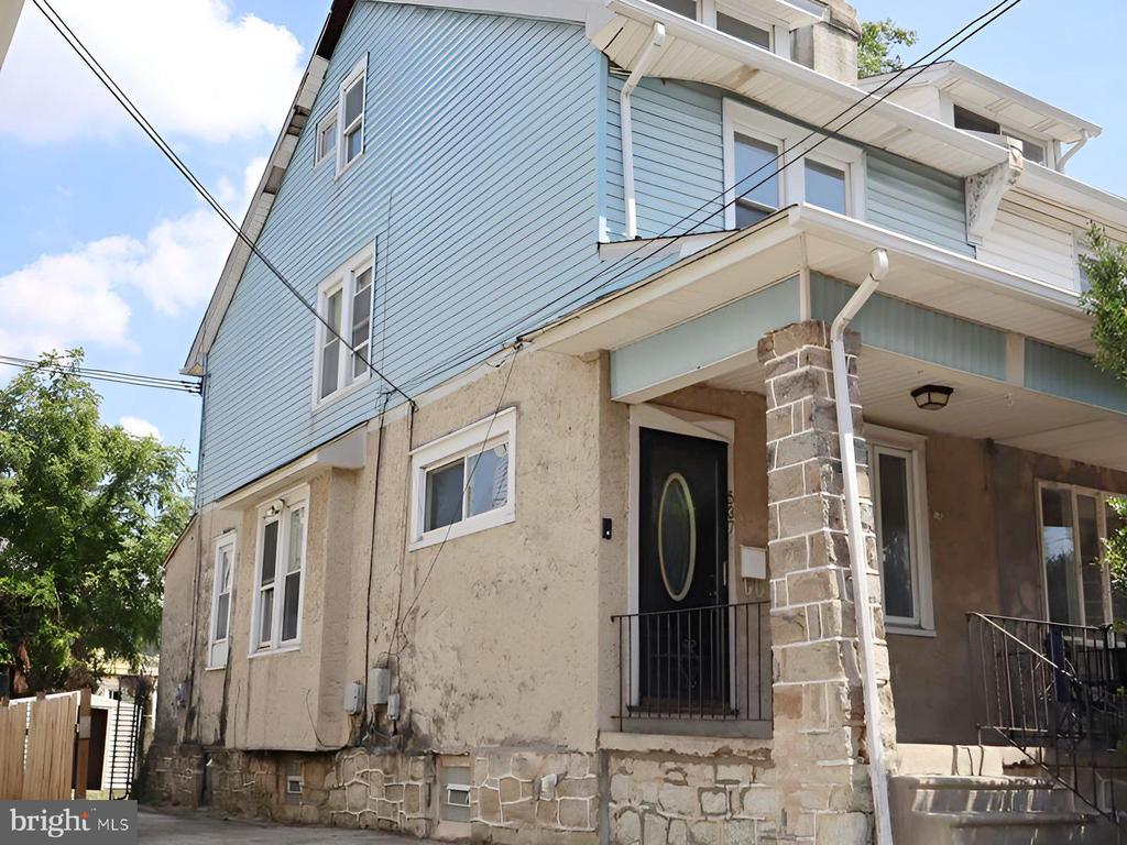 537 ORCHARD AVENUE