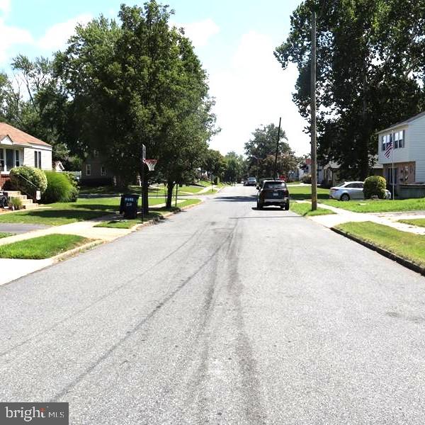 307 PARK CIRCLE
