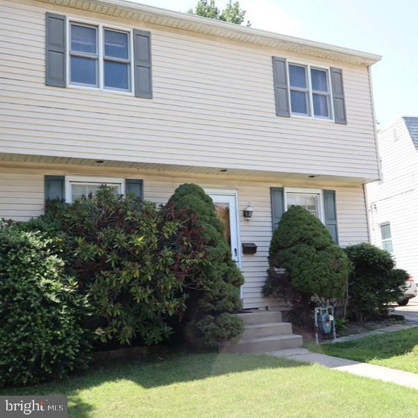 307 PARK CIRCLE