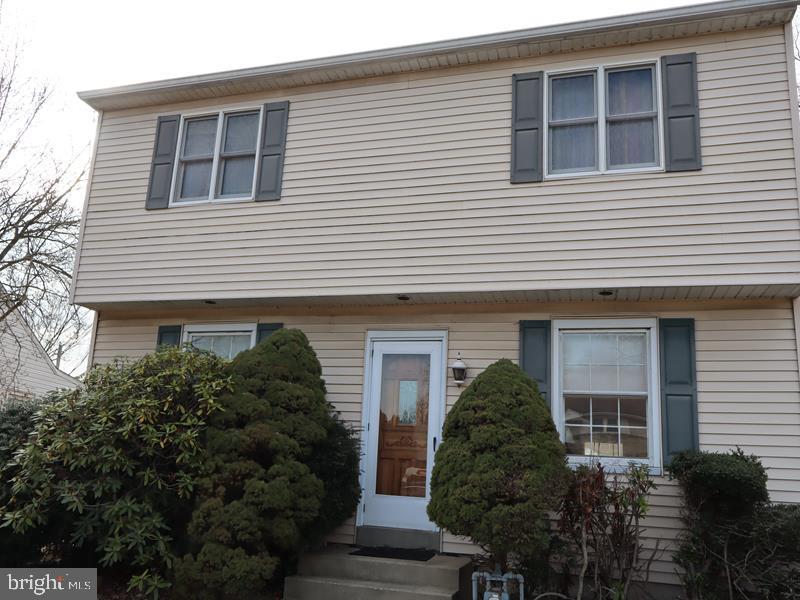 307 PARK CIRCLE