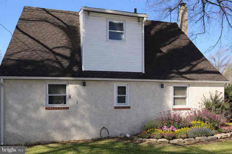 1316 BULLENS LANE