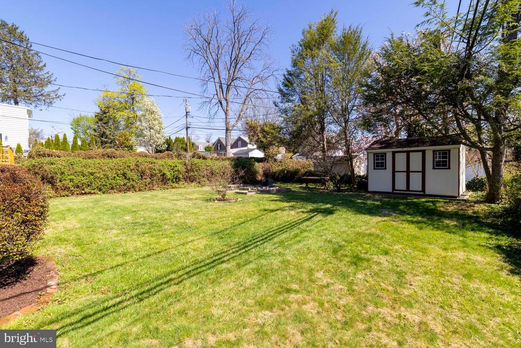 315 EDGEMORE ROAD