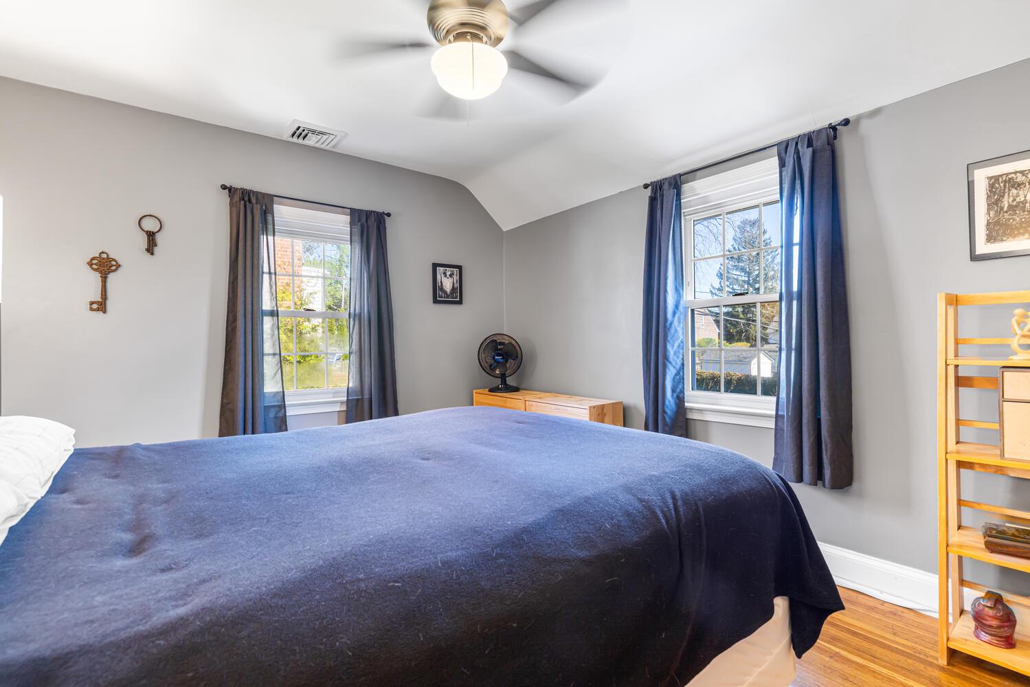 315 EDGEMORE ROAD